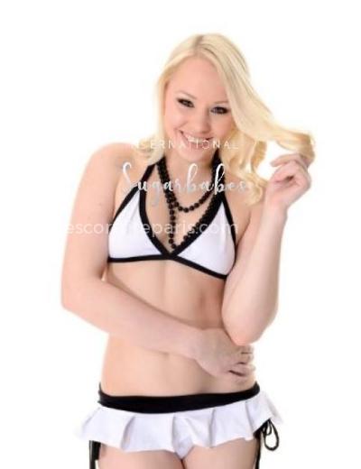 Escort XXX Porn Star Lola Taylor - Photo  3 №472