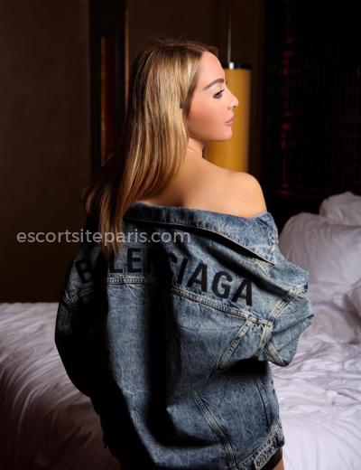 Escort Karolina independent vip escort girl Paris - Photo  6 №907